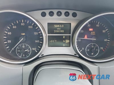 Zdjęcie 9 z 12 samochodu: 2006 MERCEDES-BENZ ML 500 VIN:4JGBB75E06A015452 - miniatura