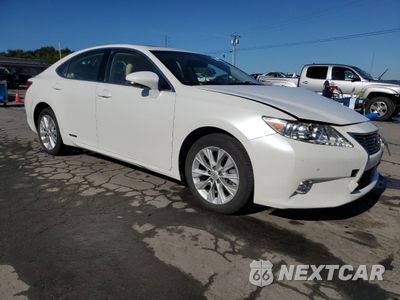 Czwarte zdjęcie samochodu z boku: 2014 LEXUS ES 300H VIN:JTHBW1GG1E2053350 - miniatura