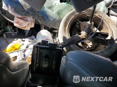 Zdjęcie 8 z 13 samochodu: 2004 ACURA TL VIN:19UUA66284A072818 - miniatura