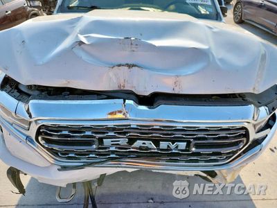Zdjęcie 11 z 12 samochodu: 2020 RAM 1500 LIMITED VIN:1C6SRFHT7LN191110 - miniatura