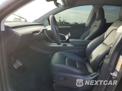 Zdjęcie 7 z 15 samochodu: 2023 TESLA MODEL Y VIN:7SAYGDEE7PA067247 - miniatura