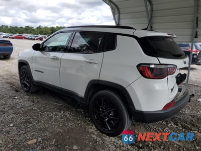 Drugie zdjęcie samochodu z przodu: 2025 JEEP COMPASS LATITUDE VIN:3C4NJDBN2ST553547 - miniatura