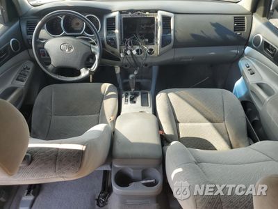 Zdjęcie 8 z 13 samochodu: 2008 TOYOTA TACOMA DOUBLE CAB VIN:5TELU42N68Z510186 - miniatura
