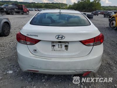 Zdjęcie 6 z 12 samochodu: 2013 HYUNDAI ELANTRA GLS VIN:5NPDH4AE4DH426973 - miniatura