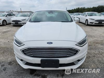 Piąte zdjęcie samochodu w środku: 2017 FORD FUSION SE HYBRID VIN:3FA6P0LU8HR410079 - miniatura