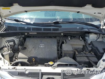 Zdjęcie 12 z 15 samochodu: 2011 TOYOTA SIENNA XLE VIN:5TDYK3DC1BS132543 - miniatura