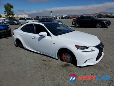 Czwarte zdjęcie samochodu z boku: 2016 LEXUS IS 200T VIN:JTHBA1D21G5009891 - miniatura