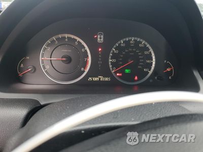 Zdjęcie 9 z 12 samochodu: 2011 HONDA ACCORD EXL VIN:1HGCP3F85BA013333 - miniatura