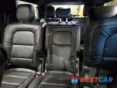 Zdjęcie 9 z 12 samochodu: 2024 LINCOLN NAVIGATOR L RESERVE VIN:5LMJJ3LG5REL07670 - miniatura