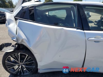 Zdjęcie 10 z 12 samochodu: 2024 TOYOTA PRIUS LE VIN:JTDACAAU7R3043703 - miniatura