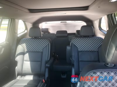 Zdjęcie 10 z 13 samochodu: 2024 GMC ACADIA DENALI VIN:1GKENRKS0RJ221426 - miniatura