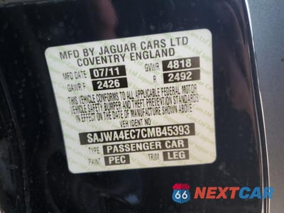 Zdjęcie 12 z 14 samochodu: 2012 JAGUAR XKR VIN:SAJWA4EC7CMB45393 - miniatura