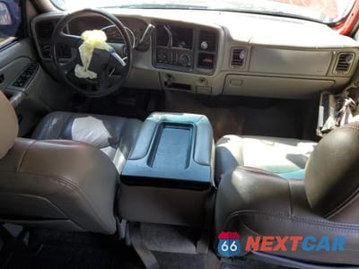 Zdjęcie 8 z 13 samochodu: 2006 GMC NEW SIERRA K1500 VIN:2GTEK13Z561254414 - miniatura