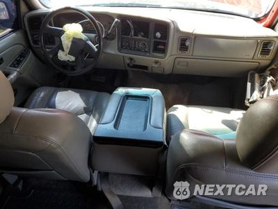 Zdjęcie 8 z 13 samochodu: 2006 GMC NEW SIERRA K1500 VIN:2GTEK13Z561254414 - miniatura