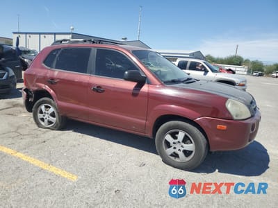 Czwarte zdjęcie samochodu z boku: 2006 HYUNDAI TUCSON GL VIN:KM8JM12B36U298876 - miniatura