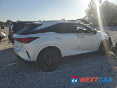 Trzecie zdjęcie samochodu z tyłu: 2025 LEXUS RX 350H BASE VIN:2T2BBMCA2SC068030 - miniatura