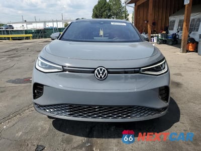 Piąte zdjęcie samochodu w środku: 2025 VOLKSWAGEN ID.4 PRO S VIN:1V2WSPE83SC008279 - miniatura