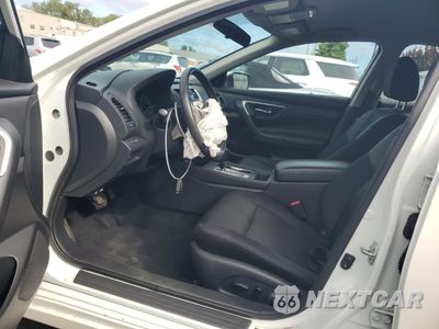 Zdjęcie 7 z 15 samochodu: 2017 NISSAN ALTIMA 2.5 VIN:1N4AL3AP2HC482091 - miniatura