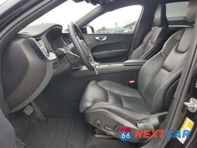 Zdjęcie 7 z 16 samochodu: 2024 VOLVO XC60 ULTIMATE VIN:YV4H60DJXR1940900 - miniatura