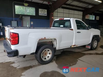 Trzecie zdjęcie samochodu z tyłu: 2016 CHEVROLET SILVERADO K1500 VIN:1GCNKNEH7GZ385588 - miniatura