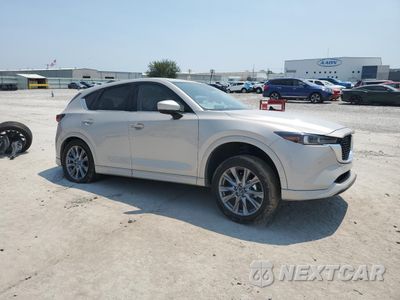 Czwarte zdjęcie samochodu z boku: 2025 MAZDA CX-5 PREMIUM PLUS VIN:JM3KFBEM2S0588265 - miniatura