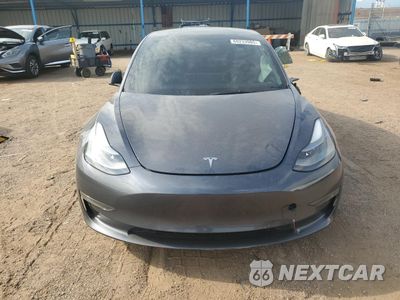 Piąte zdjęcie samochodu w środku: 2023 TESLA MODEL 3 VIN:5YJ3E1EB8PF634733 - miniatura