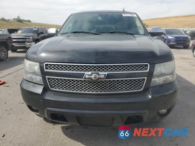 Piąte zdjęcie samochodu w środku: 2008 CHEVROLET SUBURBAN K1500 LS VIN:3GNFK16338G173926 - miniatura