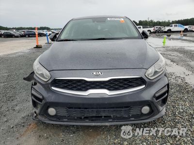 Piąte zdjęcie samochodu w środku: 2019 KIA FORTE FE VIN:3KPF24AD9KE128969 - miniatura