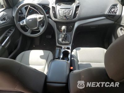 Zdjęcie 8 z 14 samochodu: 2015 FORD ESCAPE SE VIN:1FMCU9GX4FUB90956 - miniatura