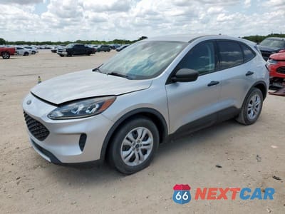 2020 FORD ESCAPE S 1FMCU0F60LUC09051 - główne zdjęcie licytacji z USA - miniatura
