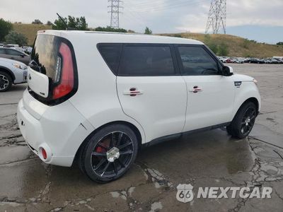 Trzecie zdjęcie samochodu z tyłu: 2018 KIA SOUL + VIN:KNDJP3A55J7889835 - miniatura