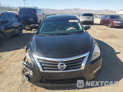 Piąte zdjęcie samochodu w środku: 2015 NISSAN ALTIMA 2.5 VIN:1N4AL3AP0FC576693 - miniatura