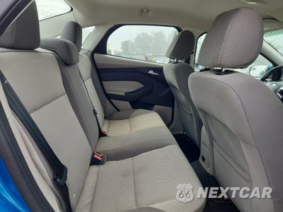 Zdjęcie 10 z 12 samochodu: 2014 FORD FOCUS SE VIN:1FADP3F28EL359244 - miniatura