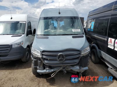 Piąte zdjęcie samochodu w środku: 2022 MERCEDES-BENZ SPRINTER 2500 VIN:W1W4EBVY3NT090686 - miniatura
