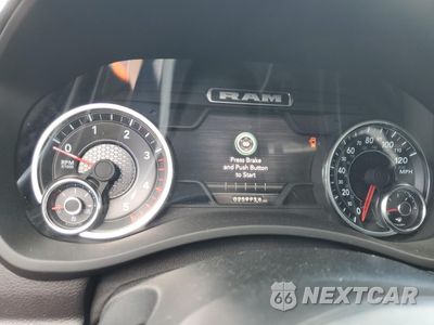 Zdjęcie 9 z 14 samochodu: 2023 RAM 3500 LARAMIE VIN:3C63R3EL3PG573849 - miniatura