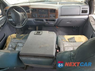 Zdjęcie 8 z 13 samochodu: 1999 FORD F250 SUPER DUTY VIN:1FTNW21L4XEE92232 - miniatura