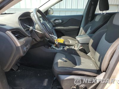 Zdjęcie 7 z 13 samochodu: 2014 JEEP CHEROKEE LATITUDE VIN:1C4PJLCB7EW208245 - miniatura