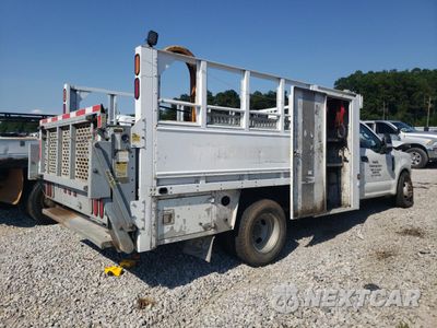 Trzecie zdjęcie samochodu z tyłu: 2017 FORD F350 SUPER DUTY VIN:1FDRF3G60HEE28274 - miniatura