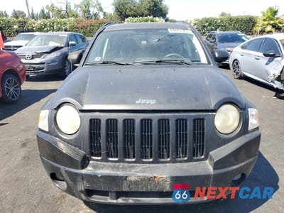 Piąte zdjęcie samochodu w środku: 2007 JEEP COMPASS VIN:1J8FT47WX7D371018 - miniatura