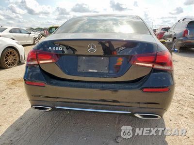 Zdjęcie 6 z 13 samochodu: 2019 MERCEDES-BENZ A 220 VIN:WDD3G4EB5KW035939 - miniatura
