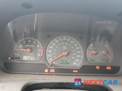 Zdjęcie 9 z 15 samochodu: 2001 VOLVO V40 1.9T VIN:YV1VW29551F673308 - miniatura