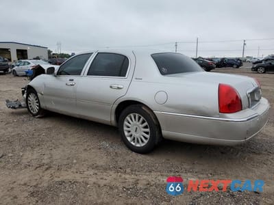 Drugie zdjęcie samochodu z przodu: 2005 LINCOLN TOWN CAR SIGNATURE VIN:1LNHM81W65Y650903 - miniatura