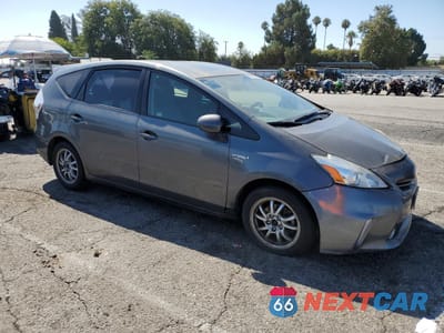 Czwarte zdjęcie samochodu z boku: 2012 TOYOTA PRIUS V VIN:JTDZN3EU6C3147254 - miniatura