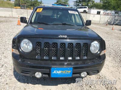Piąte zdjęcie samochodu w środku: 2016 JEEP PATRIOT SPORT VIN:1C4NJRBB4GD566395 - miniatura
