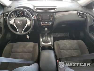 Zdjęcie 8 z 16 samochodu: 2015 NISSAN ROGUE S VIN:KNMAT2MV1FP570179 - miniatura