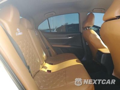 Zdjęcie 10 z 12 samochodu: 2019 TOYOTA CAMRY L VIN:4T1B11HK6KU200227 - miniatura