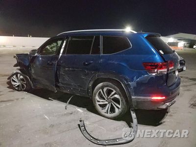 Drugie zdjęcie samochodu z przodu: 2021 VOLKSWAGEN ATLAS SEL PREMIUM VIN:1V2TR2CA1MC545520 - miniatura