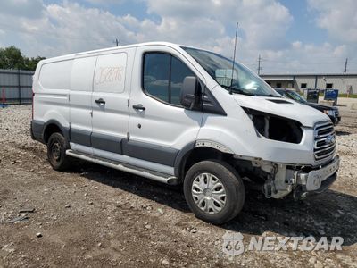Czwarte zdjęcie samochodu z boku: 2015 FORD TRANSIT T-250 VIN:1FTNR1ZM0FKA46853 - miniatura