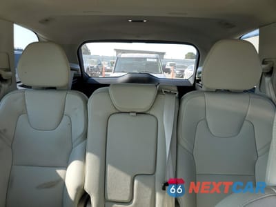 Zdjęcie 10 z 14 samochodu: 2021 VOLVO XC90 T6 MOMENTUM VIN:YV4A22PK5M1751013 - miniatura