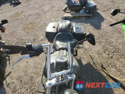 Piąte zdjęcie samochodu w środku: 2021 HARLEY-DAVIDSON FLHCS VIN:1HD1YBK12MB068842 - miniatura